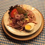 ©Wirtschaft zum Schmied - Schweizer Wurstsalat Schweizer Wurstsalat in der Wirtschaft zum Schmied